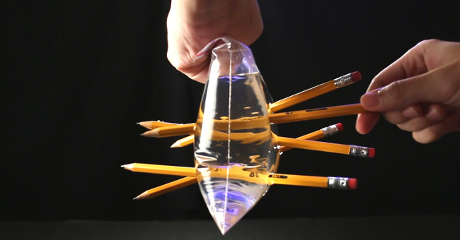 Video: 10 funny science experiments with liquids