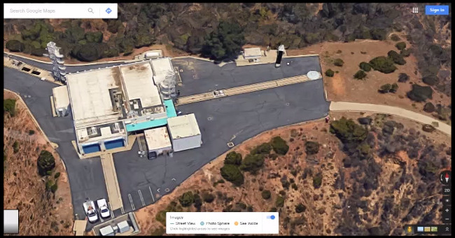 Video: A UFO object is parked in NASA's lab yard
