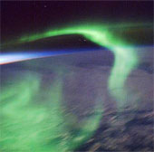 Video: Arctic and Antarctica seen from the air