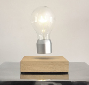 Video: Flyte - Floating light 'can light 22 years