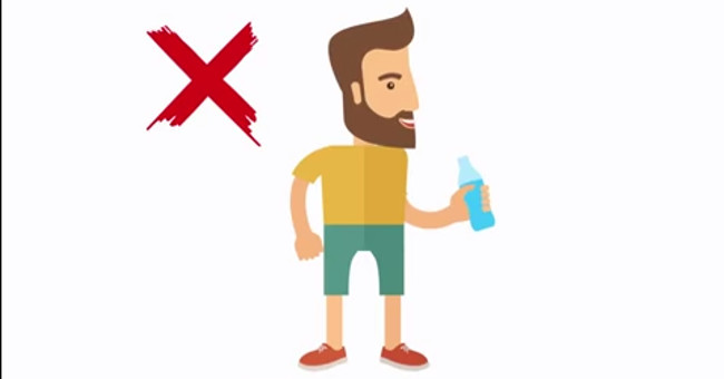 Video: Mistakes when drinking water many people have