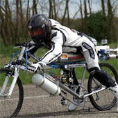 Video: See bike speed 262.3 km / h