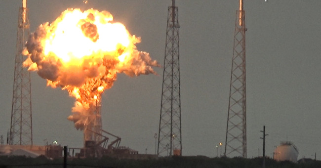 Video: SpaceX's failed ground-boosters