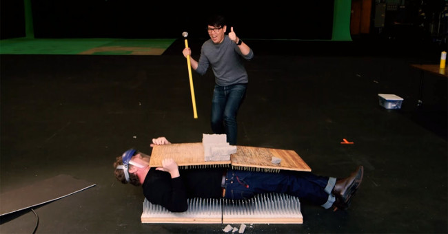 Video: Stay safely on the nail table under a scientific perspective