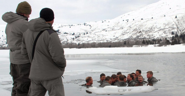 Video: The American Task Force explains the reason for taking a cold shower