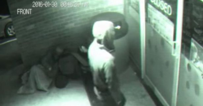 Video: The man who possesses the esper power through the object?