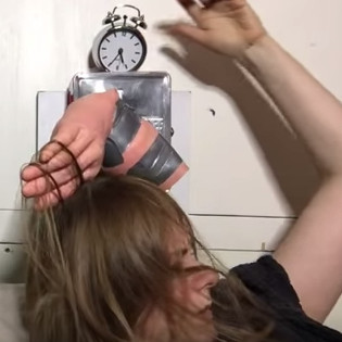 Video: The world's most rude alarm clock