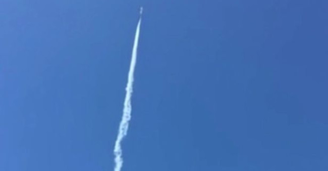 Video: UFO almost crashed into Chilean fighter