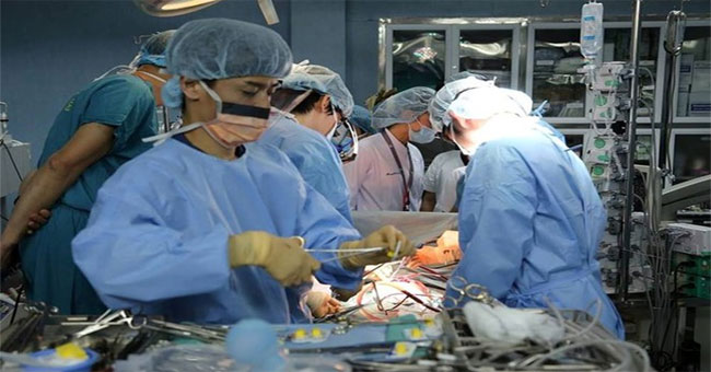 Viet Duc Hospital prepares the first lung transplant from people for brain death