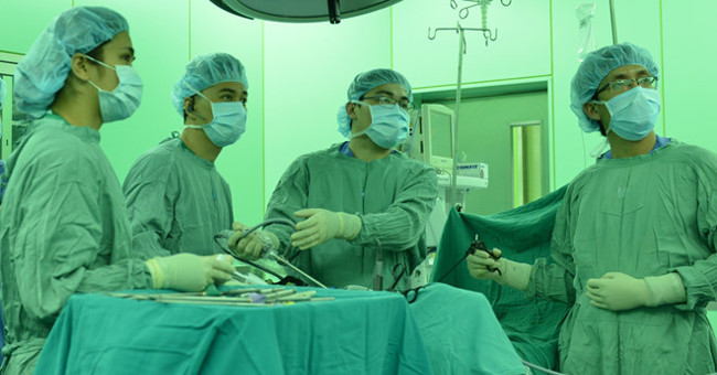 Vietnam applies new techniques to successfully treat rectal cancer