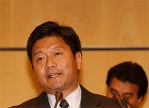 Vietnam - Laos cooperates to prevent bird flu