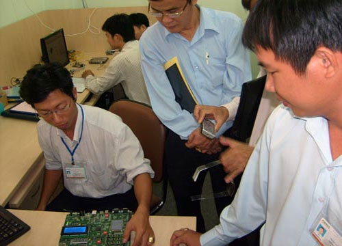 Vietnam won the championship of the international IC design competition