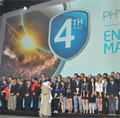 Vietnam won two 4th prizes at the Intel ISEF 2013 finals