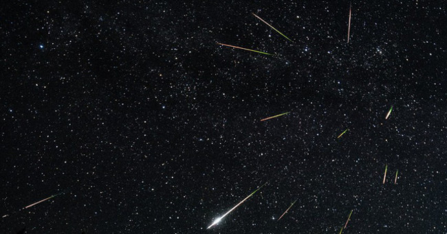 Vietnamese can watch meteor shower tonight