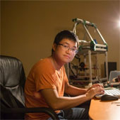 Vietnamese doctor and cheap 3D printer project
