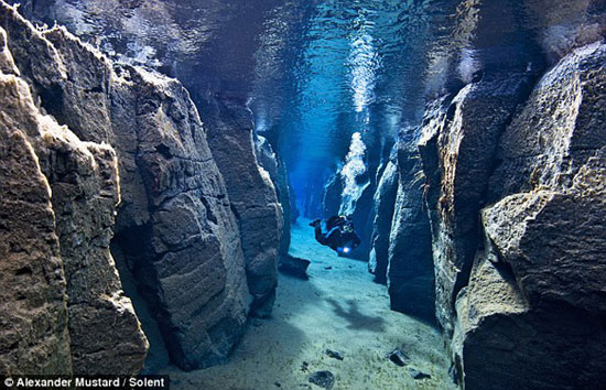 Visit the fissure that separates America and Europe