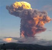 Volcanic eruption column of 10km high