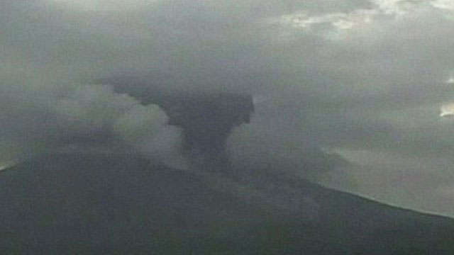 Volcanic 'wake up' in southern Japan