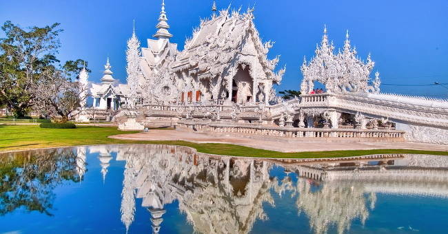 Wat Rong Khun - a pure white Buddhist wonder like a fairy