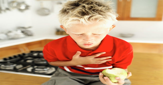 What happens if food enters the respiratory tract?