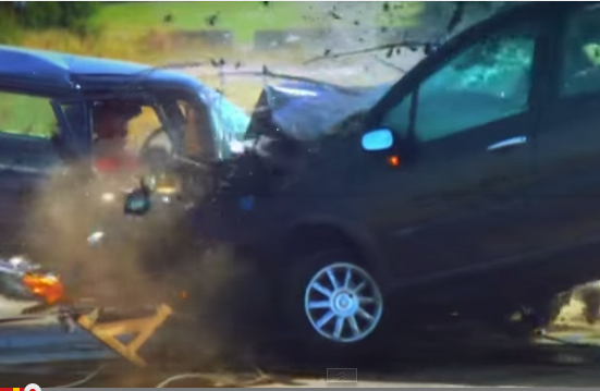 What happens when a car hits the head with a speed of 192 km / h