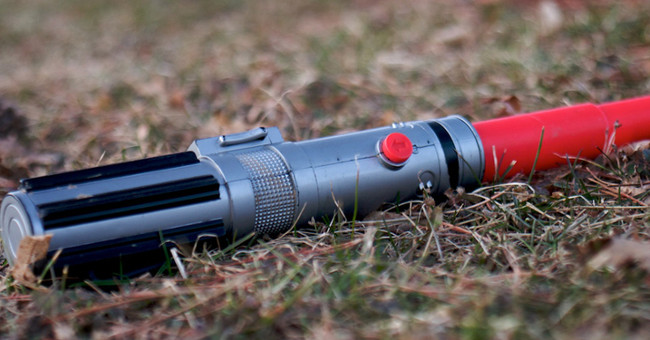 What happens when dueling with lightsaber light swords?