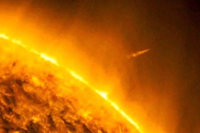 What if comets hit the sun?