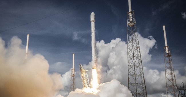 What is a plasma rocket and why can we travel interplanetary to it?