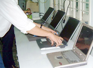 What opportunities for Vietnamese brand laptops?