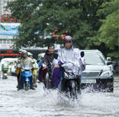 What to do when the car meets flood?