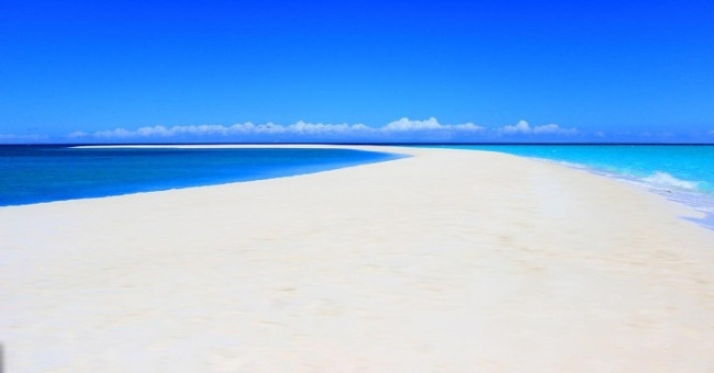 Where does sand in the sea come from?