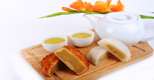 Who should limit eating moon cake?