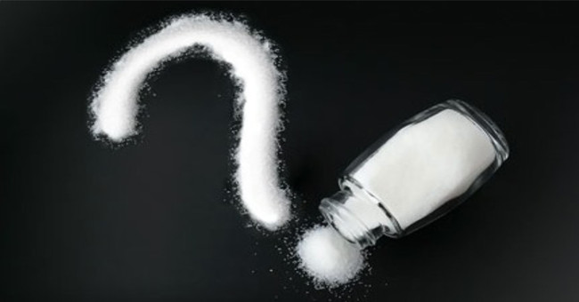 Why can salt dissolve ice quickly?