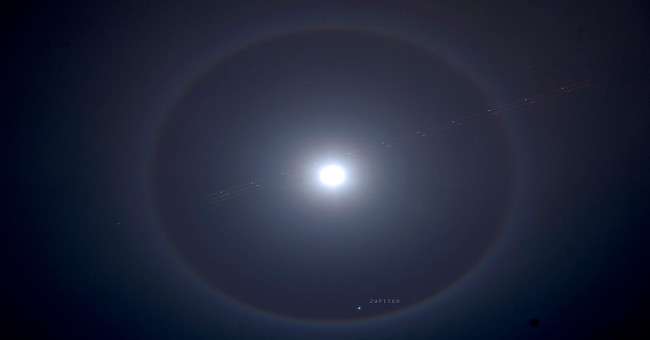 Why do corals appear around the Sun and Moon?