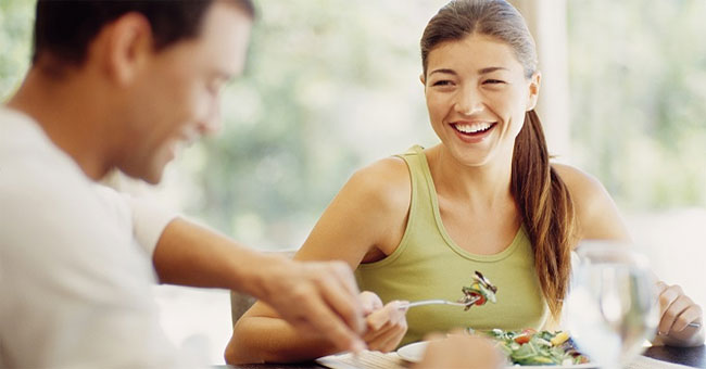 Why do men lose weight faster than women?