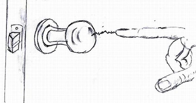 Why do we often see small lightning in winter?