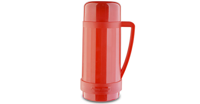 Why does hot water thermos retain heat?