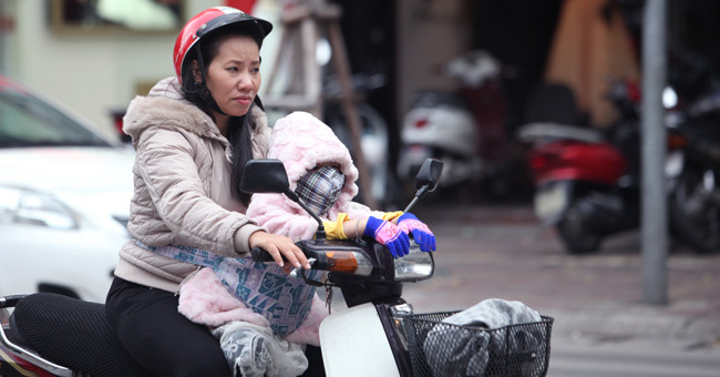 Why is Hanoi and the Northern provinces coldest in the winter this year?