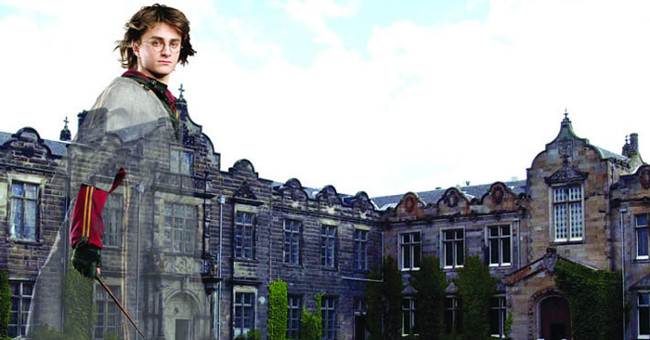 Why is invisibility cloak hard to come true?