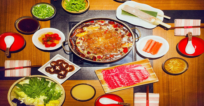 Why is it so cold why so many people crave hotpot?