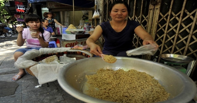 Why is the 5/5 Lunar Calendar chosen as the Doan Ngo Tet Festival?