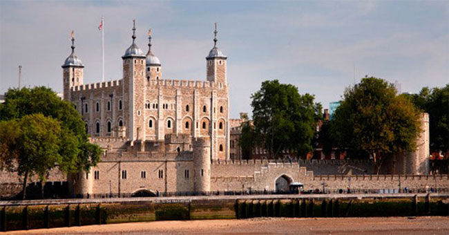 Why is the London tower hidden in many mysteries?