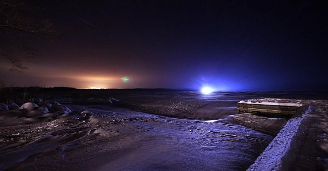 Why is the night sky black?