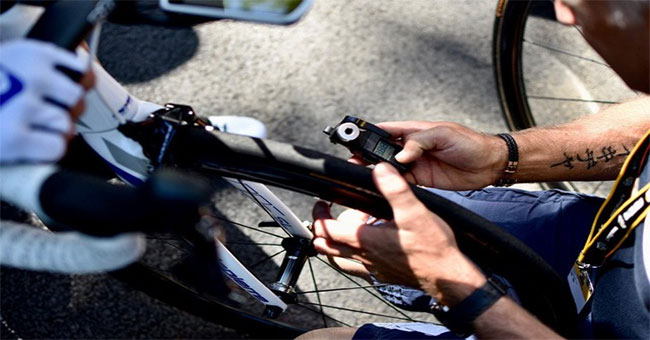 Why is the Tour de France bicycle tires getting bigger and bigger, the pressure is getting lower and lower?