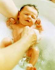 Why need regular bathing for babies?