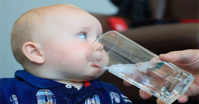 Why not give babies water to drink?