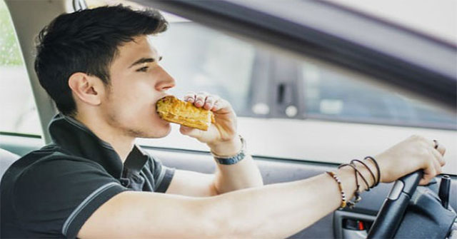 Why should not eat while moving?
