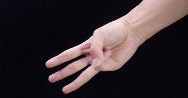With just 3 fingers, you can check yourself if you are at risk of cancer or not