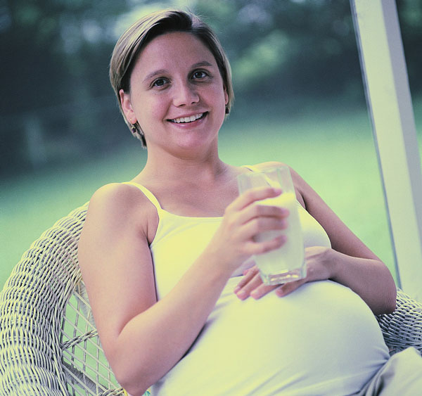 Young brain damage if mother is infected with pesticides