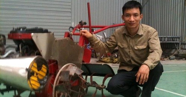 Young farmers make versatile agricultural machines